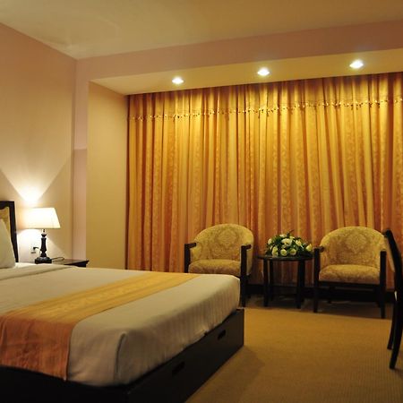 הו צ'י מין סיטי Dong Kinh A Hotel מראה חיצוני תמונה