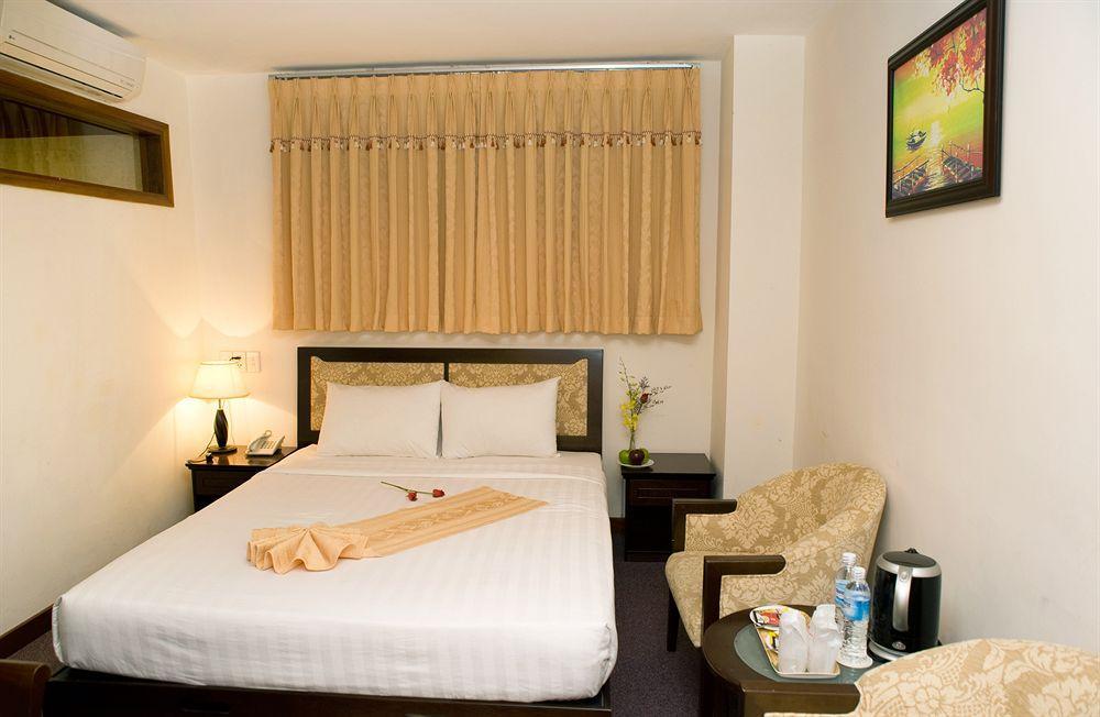 הו צ'י מין סיטי Dong Kinh A Hotel מראה חיצוני תמונה