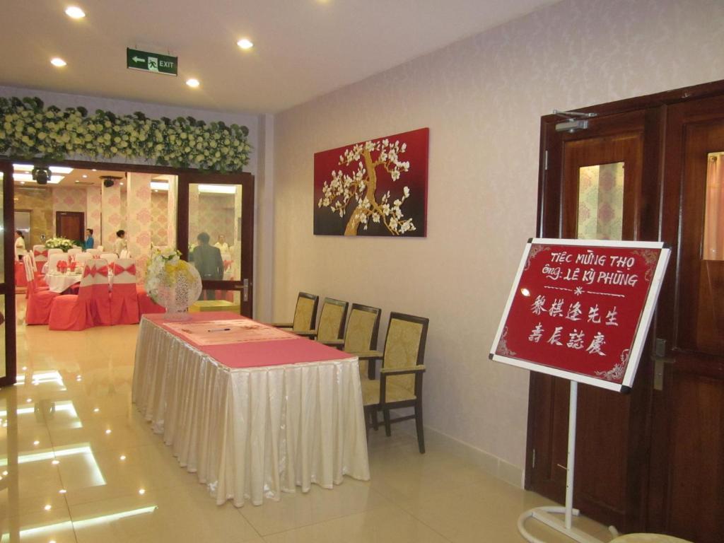 הו צ'י מין סיטי Dong Kinh A Hotel מראה חיצוני תמונה