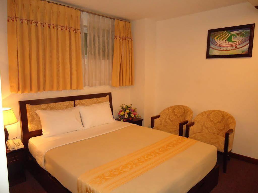 הו צ'י מין סיטי Dong Kinh A Hotel מראה חיצוני תמונה