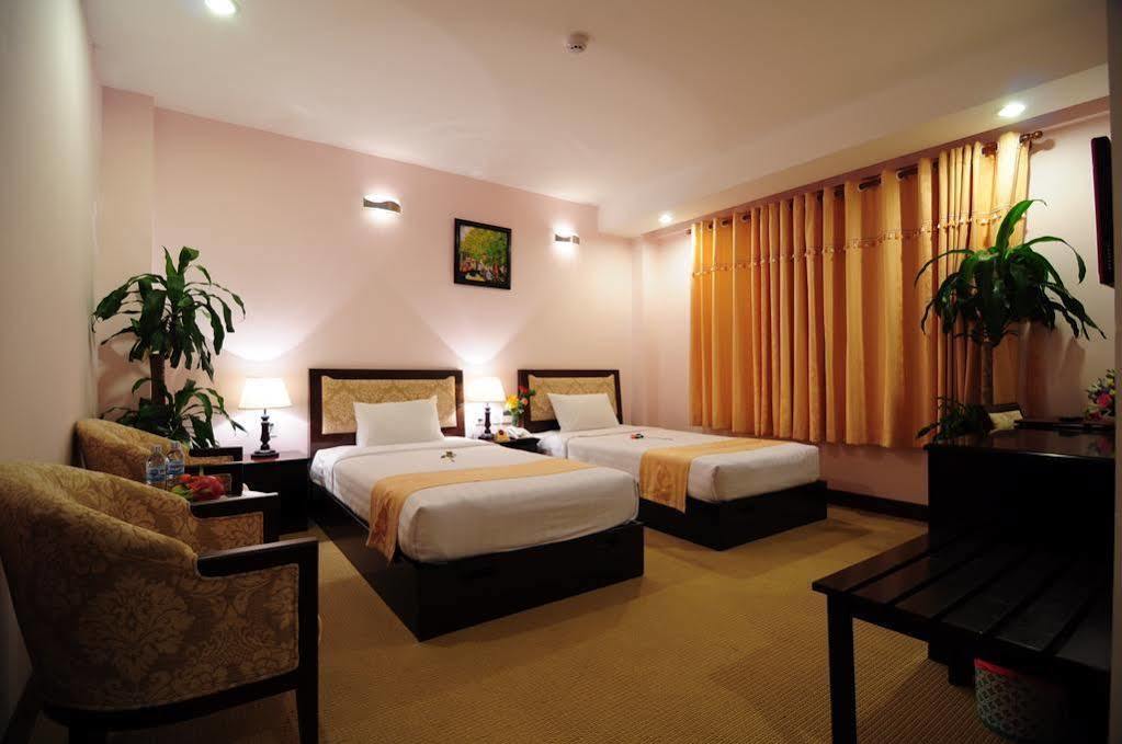 הו צ'י מין סיטי Dong Kinh A Hotel מראה חיצוני תמונה
